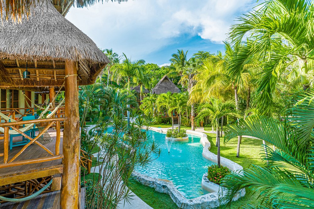 Mahekal-beach-resort-lieu-la-rochelle-voyages