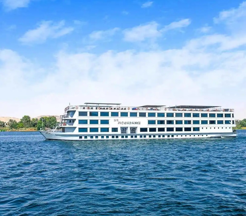 LA-ROCHELLE-VOYAGES-LEGENDE-D-OSIRIS