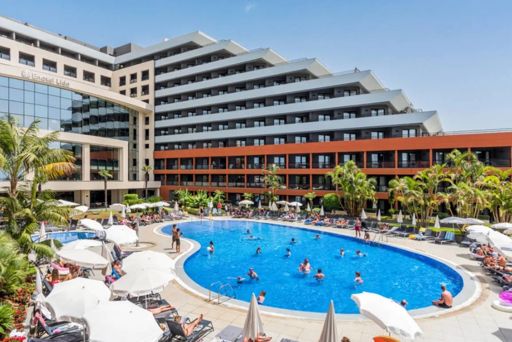 ENOTEL-LIDO-MADEIRA-LA-ROCHELLE-VOYAGES