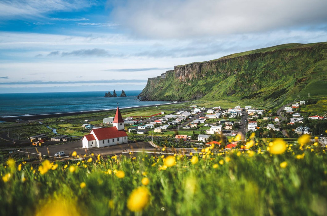 LA-ROCHELLE-VOYAGES-NATURE-ET-SECRETS-D-ISLANDE-VIK